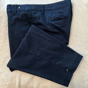 Size 16 dark blue capris by Nitro